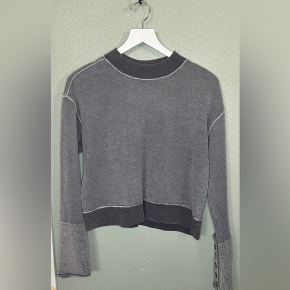 Free People Look Ahead Sweatshirt Medium - Picture 1 of 8